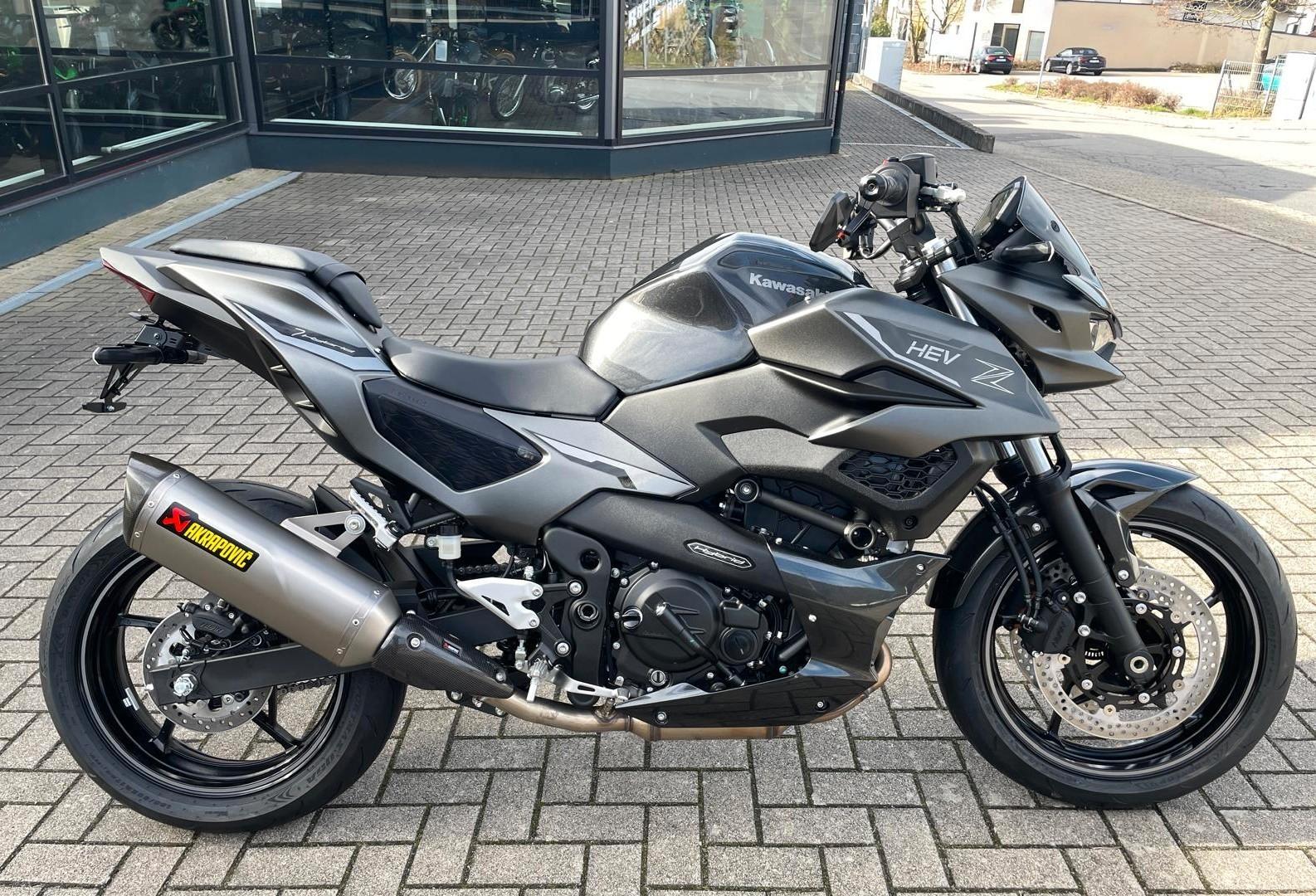 Kawasaki Z 7 Hybrid/Akrapovic/KZH/Spiegel