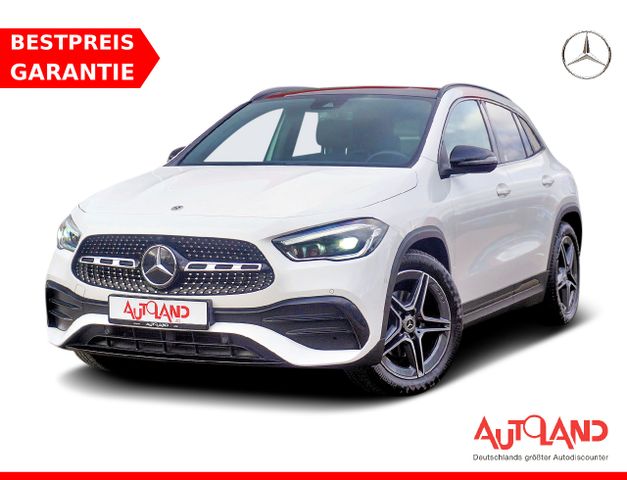 Mercedes-Benz GLA 200 AMG Line 7G-DCT LED Navi Panorama Leder