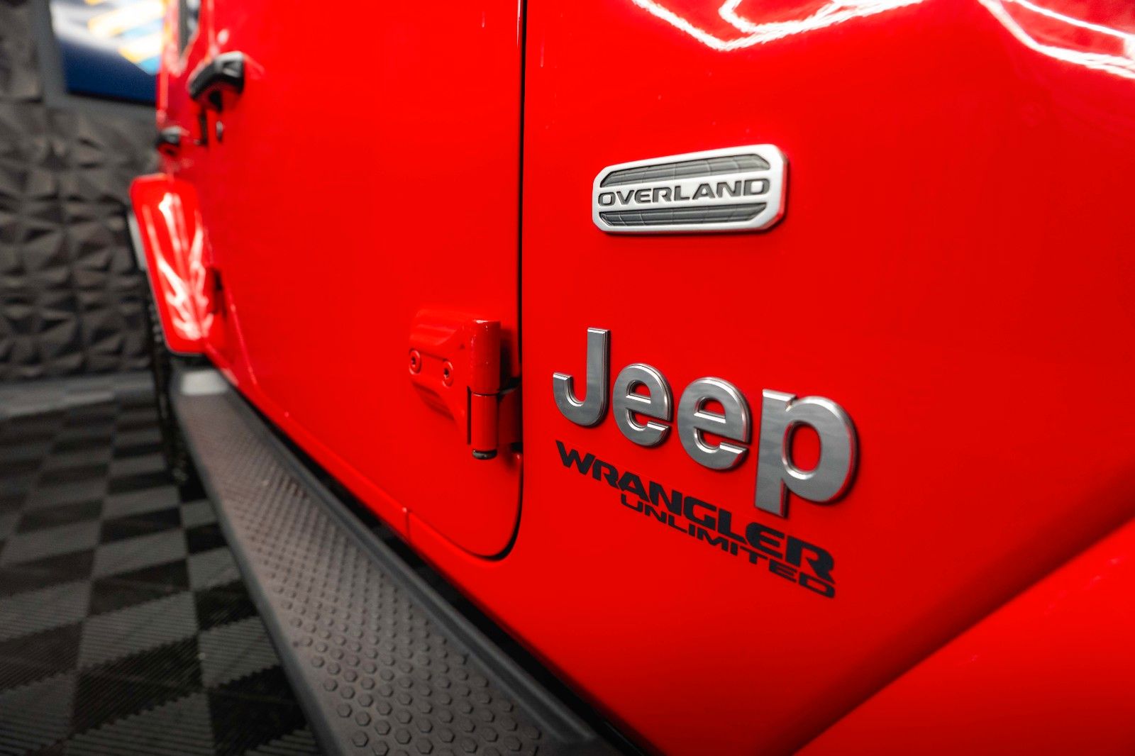 Fahrzeugabbildung Jeep Wrangler Unlimited Sahara OVERLAND 4x4 *LED*ACC*