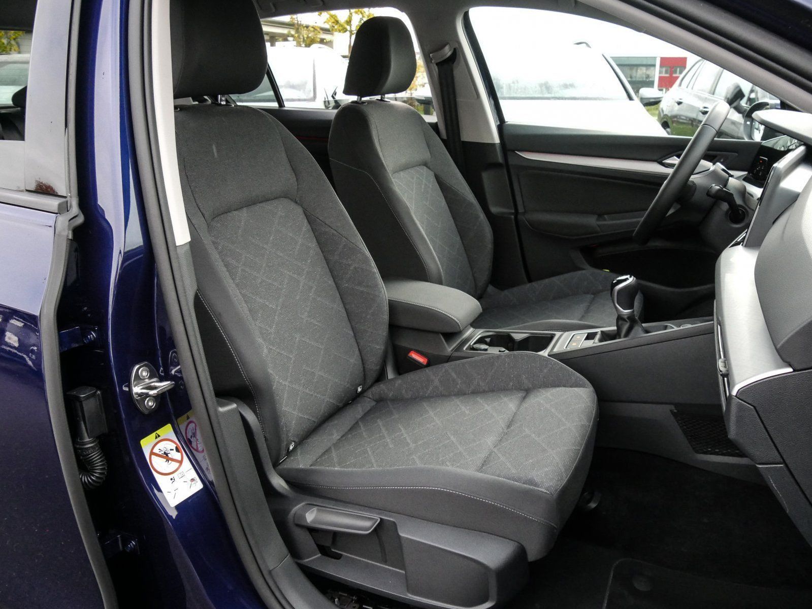 Volkswagen Golf - Bild 7