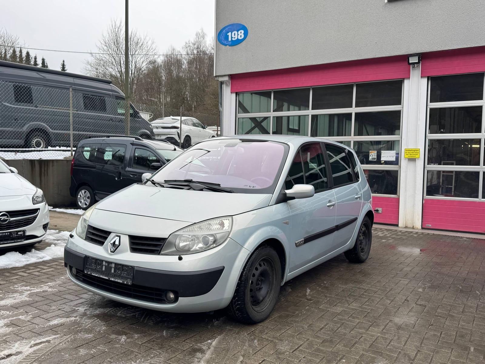 Renault Scenic Privilege 2.0 16V