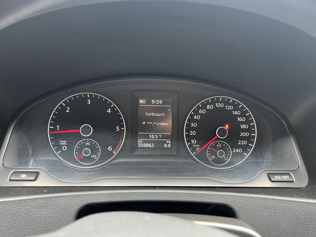 Volkswagen T5 Caravelle