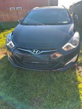 Hyundai HYNDAI I40 1.7 CRDI PREMIUM EURO 5 -TÜV 11/26 - gebrauchte Hyundai i40 aus dem Jahr 2011