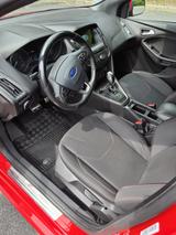 Ford Focus 1,5 EcoBoost 110kW ST-Line Turnier Aut... - Ford Focus in Köln