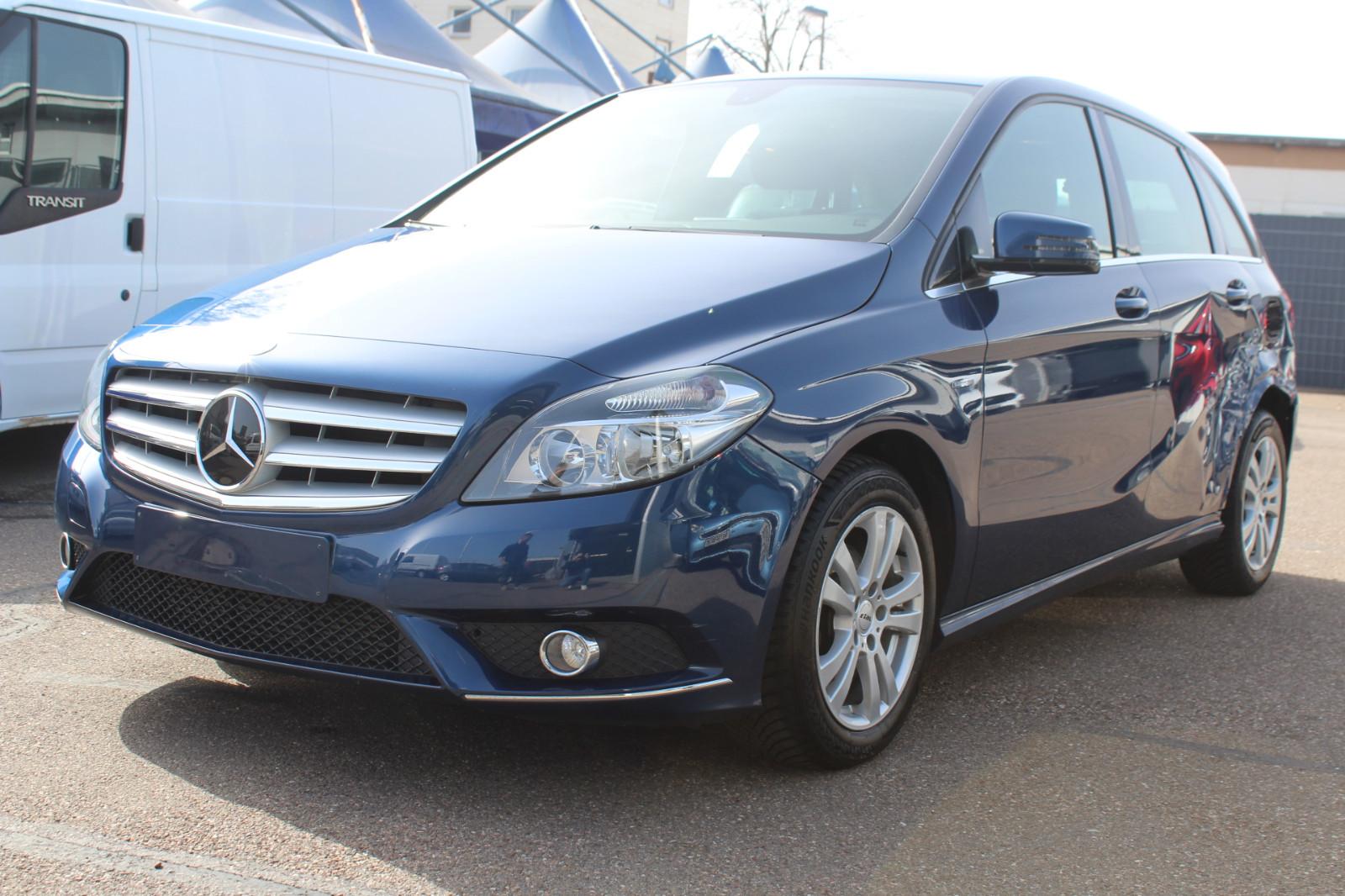 Mercedes-Benz B 180 7G-DCT Automatik