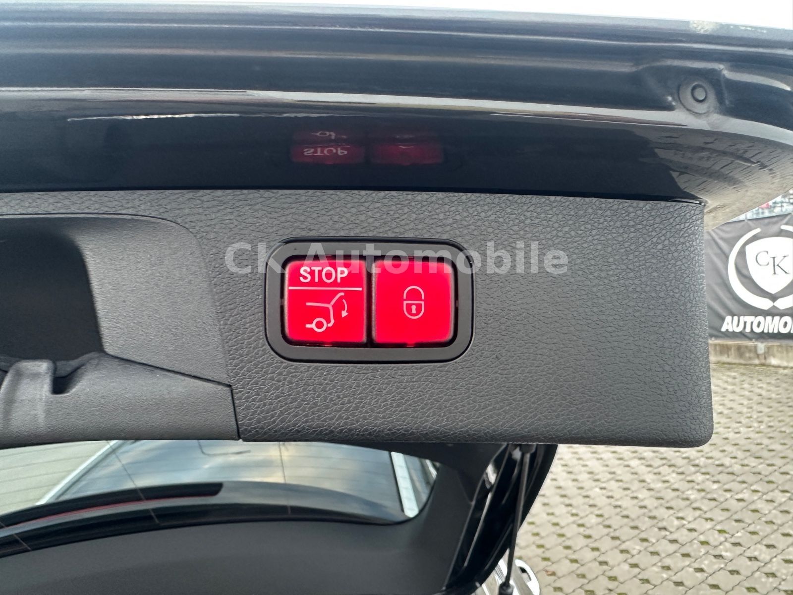 Fahrzeugabbildung Mercedes-Benz E 300de T 4Matic Avantgarde/Navi/360°Kam/LED/AHK