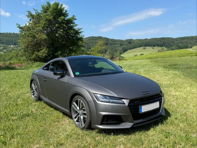 AUDI TT Coupe 2.0 TFSI S tronic quattro -
