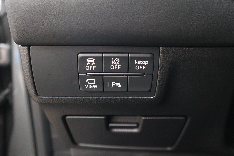 Fahrzeugabbildung Mazda 6 Exclusive-Line G-165 NAVI ACAA 360° MATRIX BOS