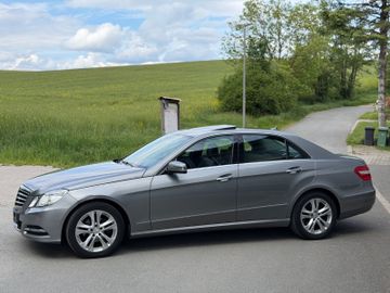 Mercedes E 200 - 3