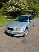 BMW 330i touring - wenig kilometer - aus 2000: Kombi