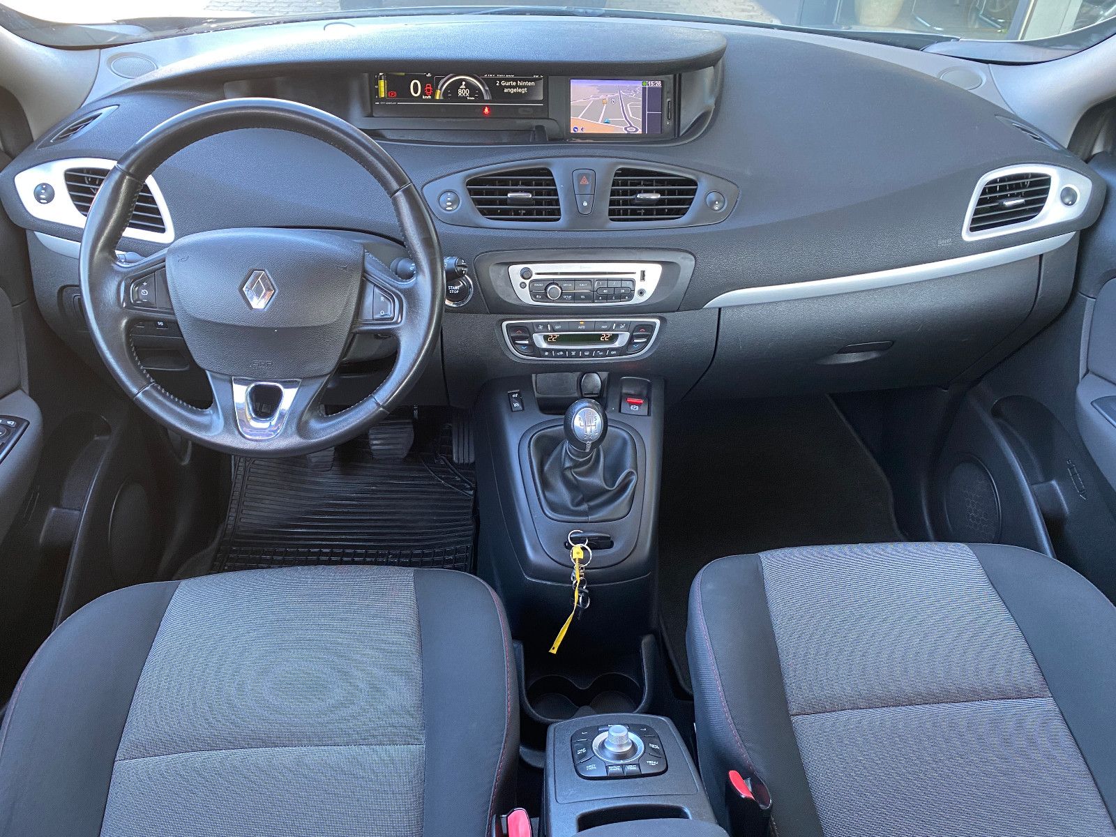 Fahrzeugabbildung Renault Scenic III Grand Paris