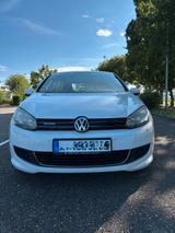 Volkswagen Golf 1.6 TDI BlueMotion BlueMotion - Volkswagen Golf aus 2011: Bluemotion