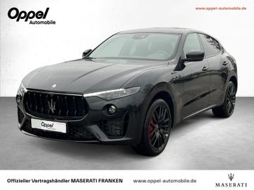 Maserati Leasing Angebot: Maserati Levante Modena Ultima MY24 PANORAMADACH+360°-KAM