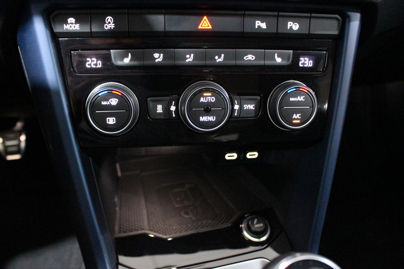 Volkswagen T-Roc United STDHZG ACC TOT SPUR TOP SH 2.H DE, миниатюра 22