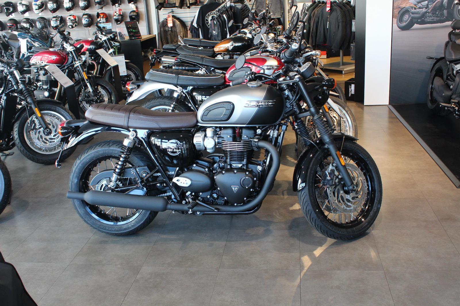 Triumph Bonneville T120 Black / MJ 2026