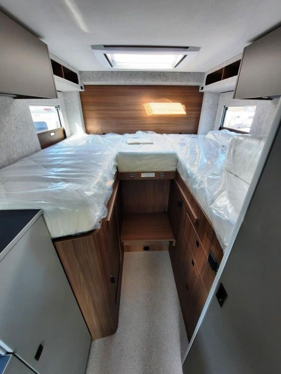 Fahrzeugabbildung LMC Cruiser 740 EL Verfüg./Sparen 6.521,- €