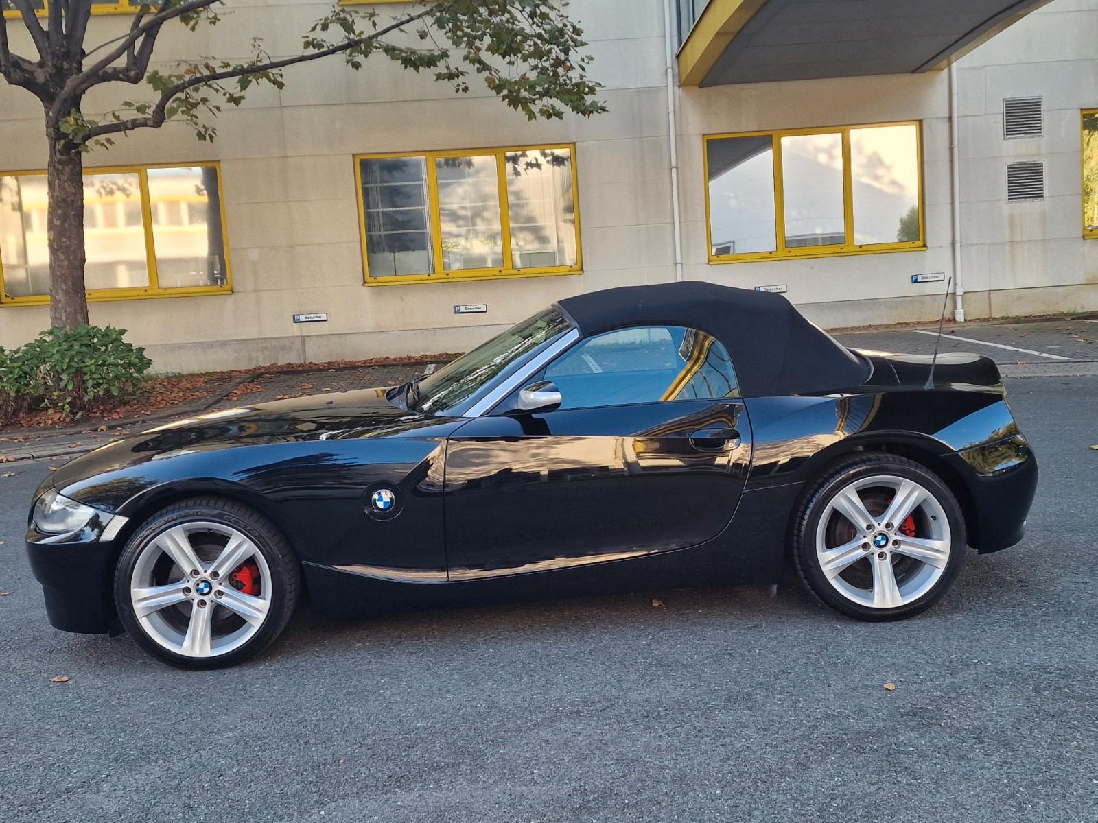 BMW Z4 E85 2.5i Roadster 177 ch — Cuir - sièges chauffants - GPS - capote électrique - 122 000 km