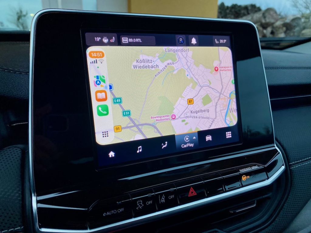 Fahrzeugabbildung Jeep Compass 1.5 Autom. Night Eagle AAC SHZ CARPLAY