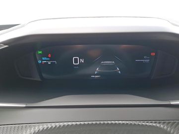 Peugeot 2008 - 10