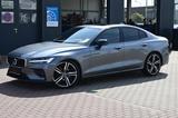 Volvo S60 T4 R-Design*LED*PANO*360*H&K*STHZ*HUD*DAB+ - Volvo S60: 4t