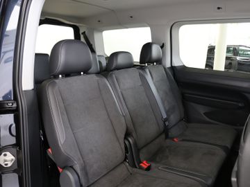 Volkswagen Caddy Maxi eHYBRID DSG STYLE ACC KAM 7SITZ AHK