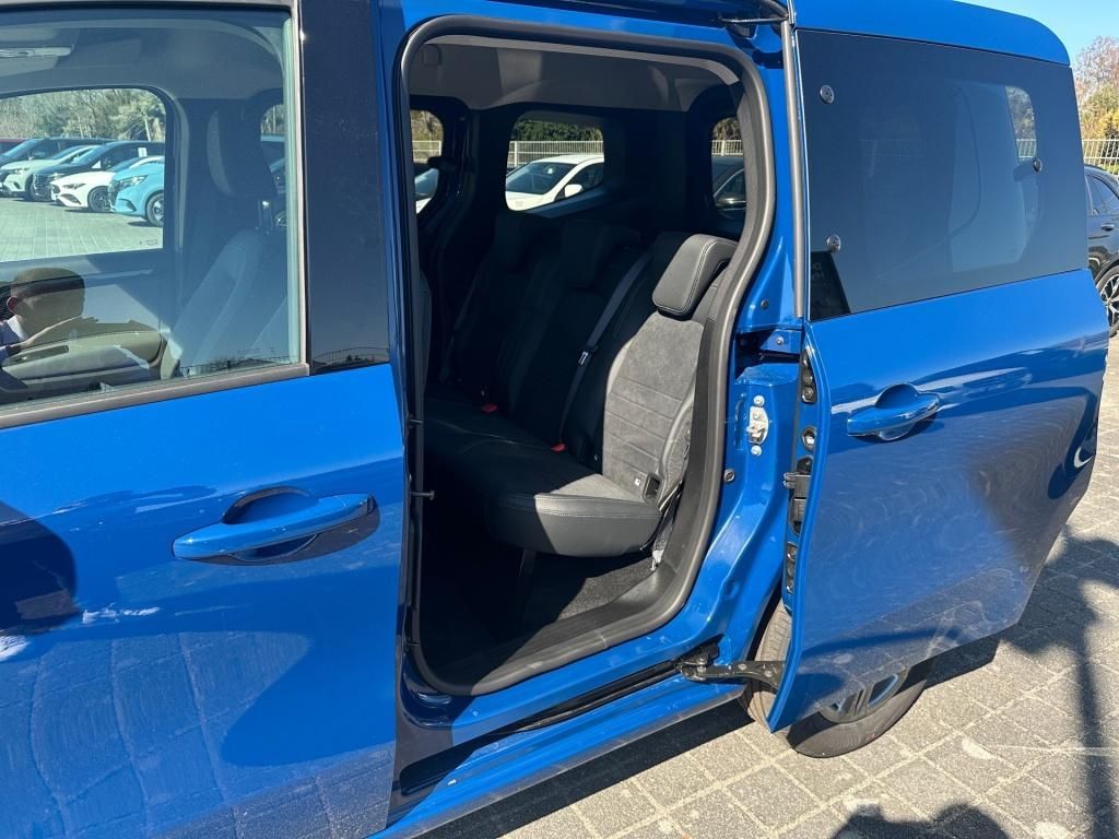 Fahrzeugabbildung Mercedes-Benz T 180 d STYLE Standard LED KAM Navi SHZ ParkA