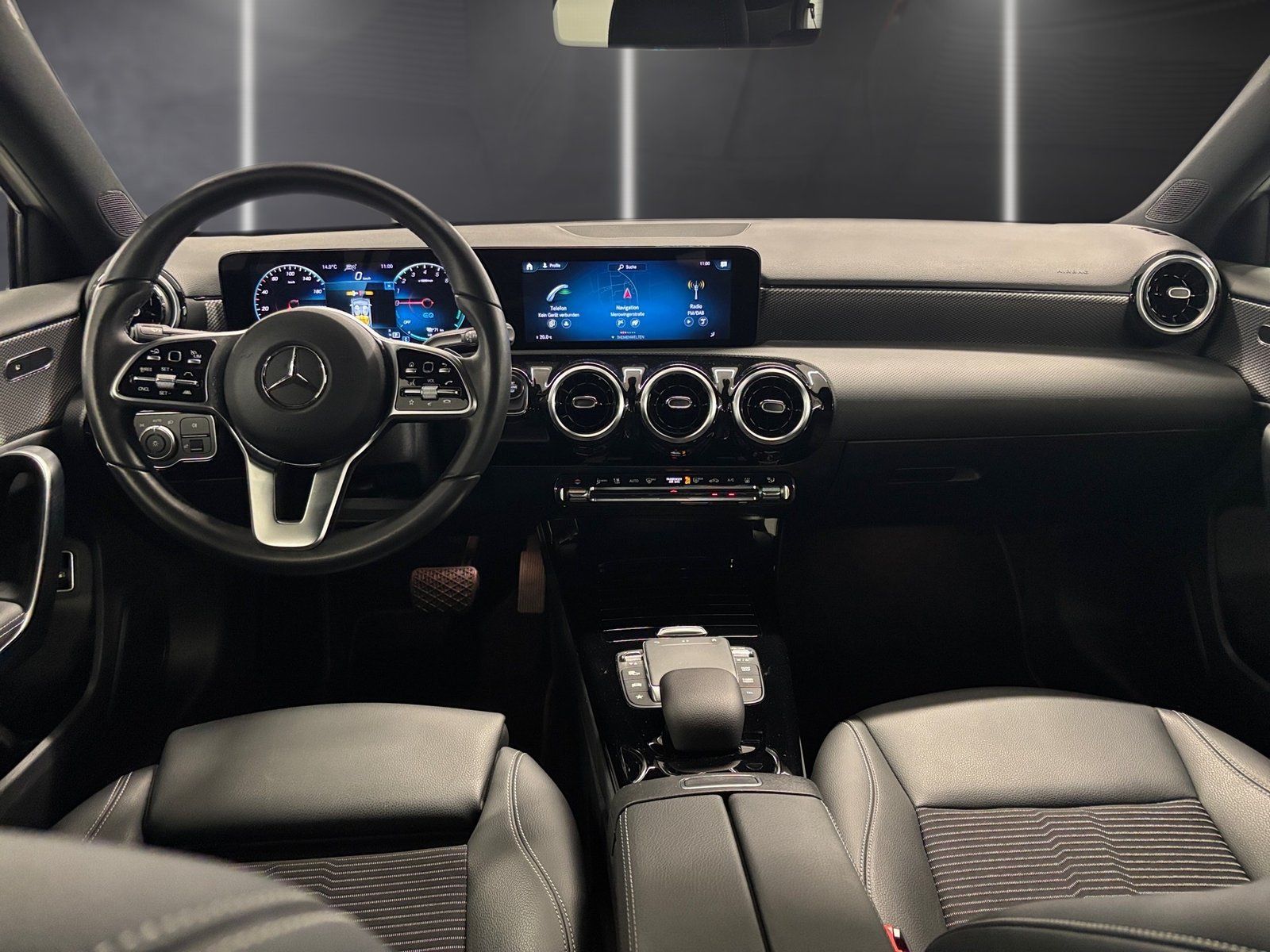 Fahrzeugabbildung Mercedes-Benz A 250 e Progressive*360*Distronic*Multibeam*MBUX