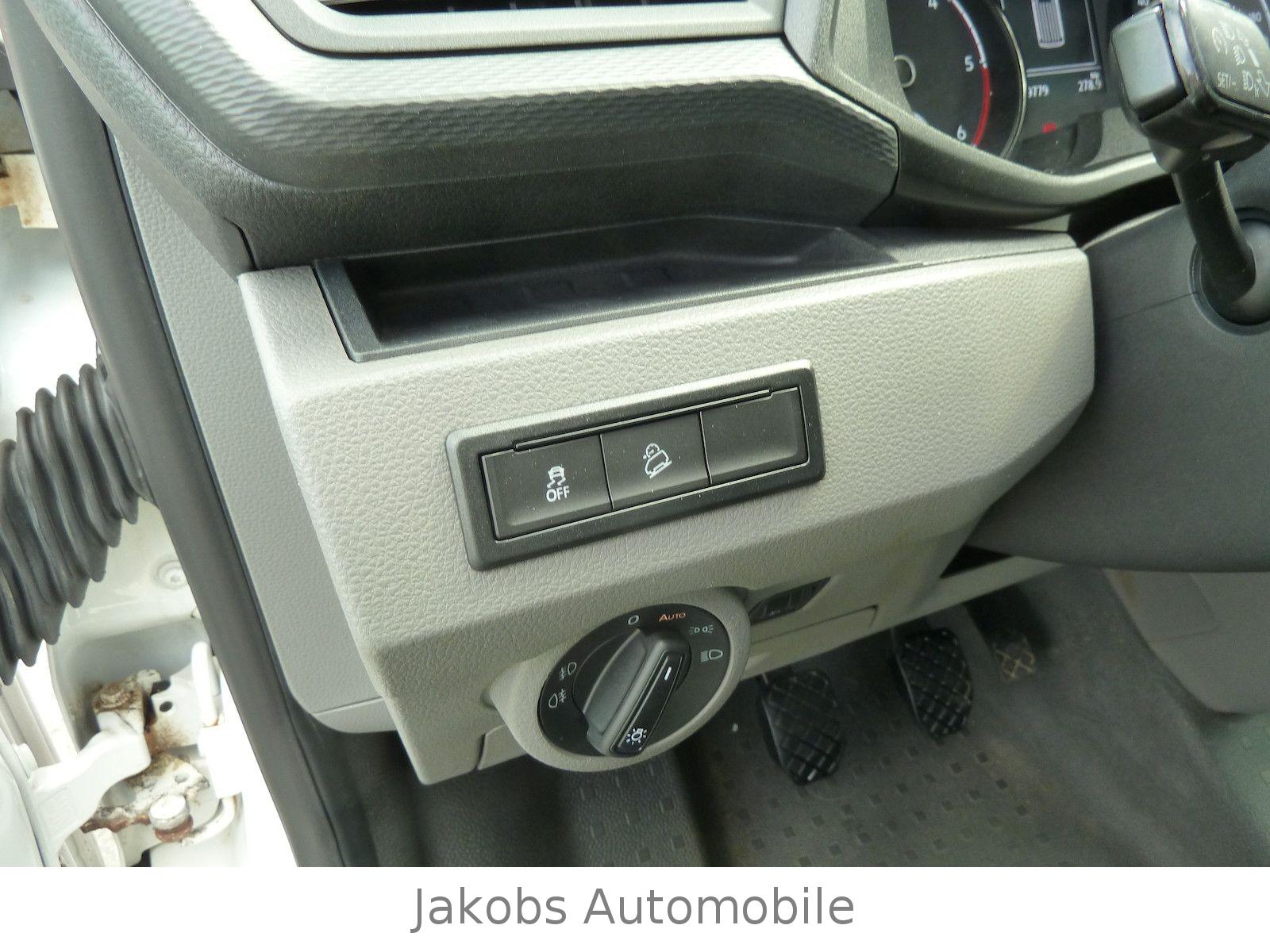 Volkswagen T6.1 Transporter Lang 2.0 TDI 4 Motion Standheiz