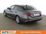 Alfa Romeo Giulia 2.2 JTDM Super Aut.*NAVI*TEMPO*CAM*PDC* - Alfa Romeo Gebrauchtwagen
