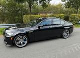 BMW M5 M5 - BMW M5: Limousine