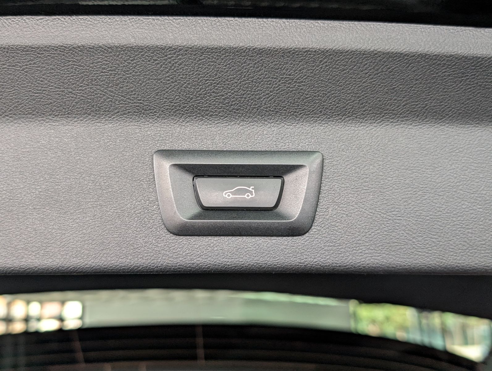 Fahrzeugabbildung BMW X3 xDrive 20d AHK LEDER StHz ACC LED KAM HIFI