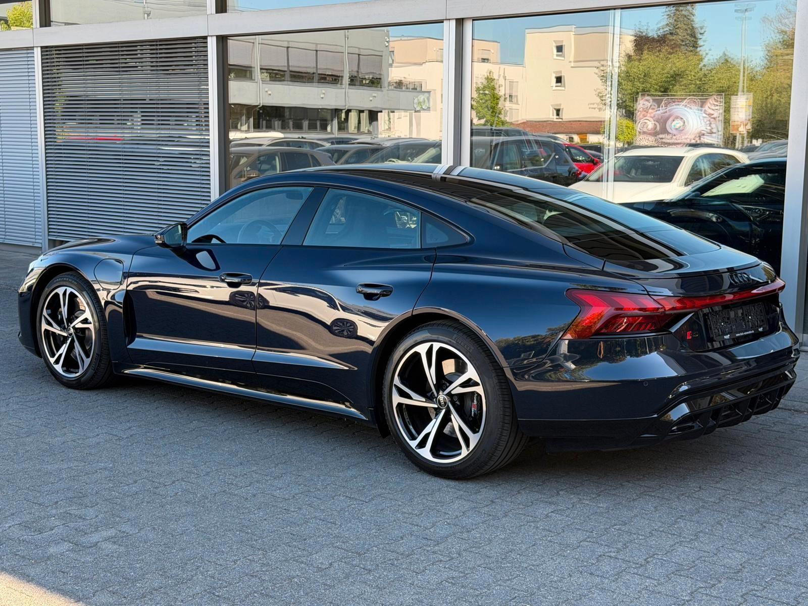 Audi e-tron GT RS Quatt BLACK EDIT+PANO+MATR+B&O+KAM+