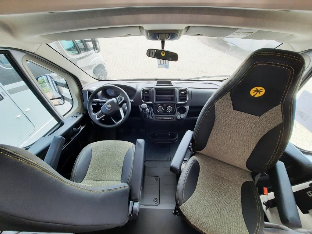 Fahrzeug Übersicht 21 Fahrzeugabbildung Sunlight A 60 Verfüg. / Sparen Sie 4.033,- €