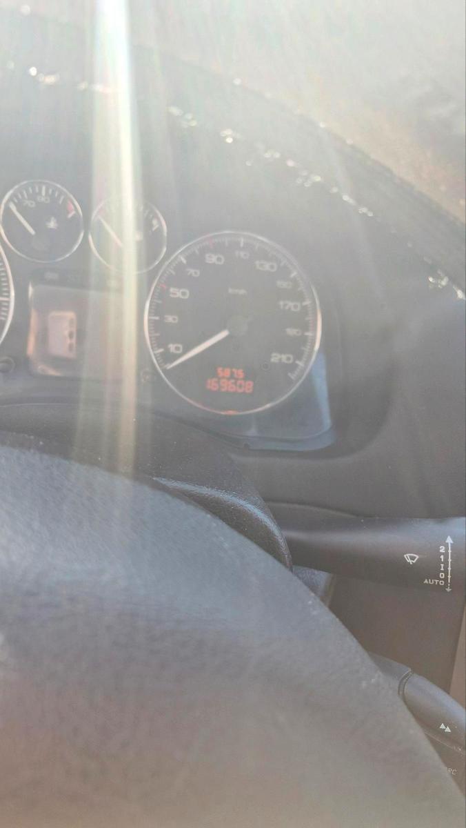 Peugeot 307 2006 — двигун 140 HP (103kW)