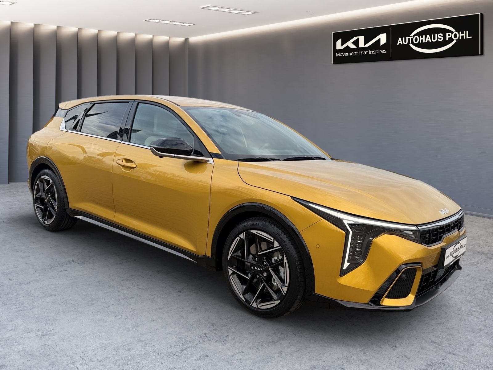 Fahrzeugabbildung Kia K4 1.6T 180 DCT GTLine DWP+ SZ SD 18