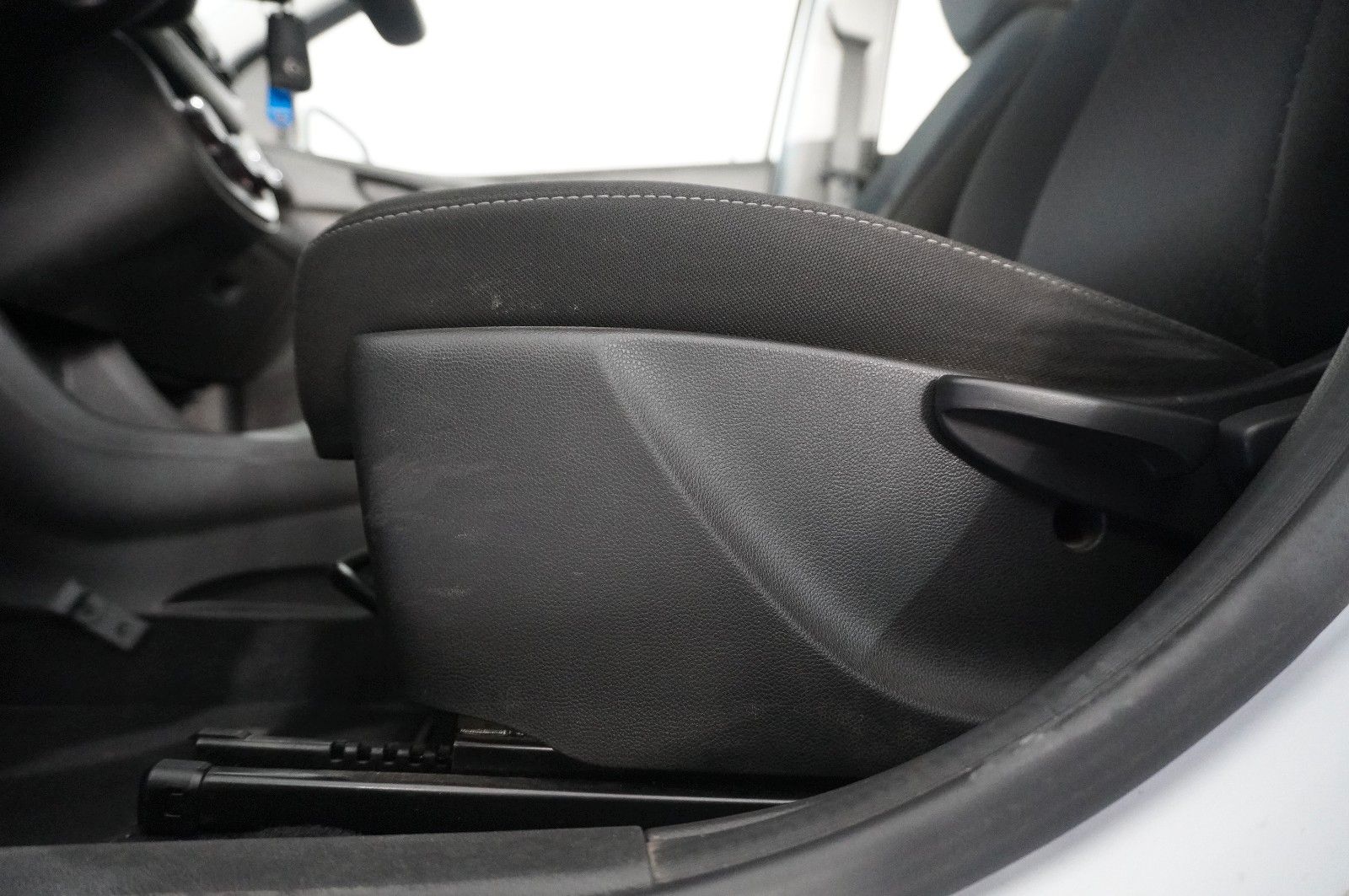 Fahrzeugabbildung Opel Karl 1.0 EDITION NAVI/USB/KLIMA/TEMP./DAB+