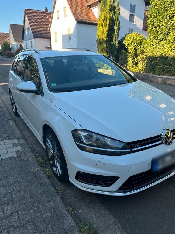 Image of Volkswagen Golf