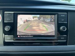 Fahrzeugabbildung Volkswagen T6.1 Kombi 2,0 TDI 2xKlima Tempomat R.Cam 9.Sitz