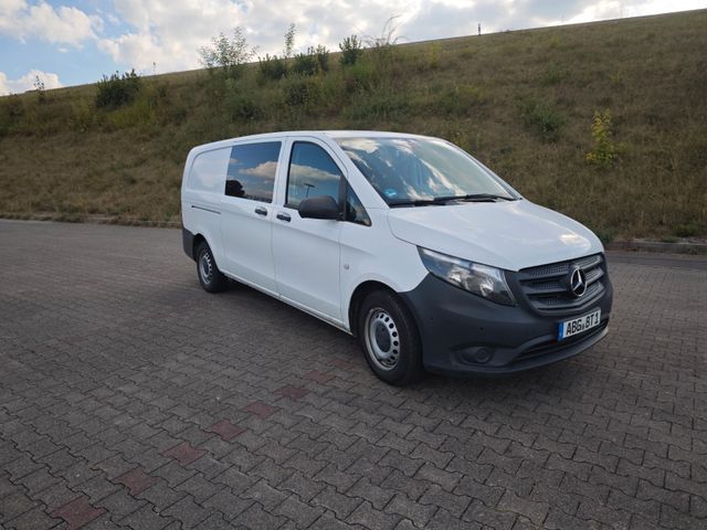 Mercedes-Benz Vito Mixto