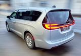 Chrysler Pacifica 3.6 L ACC LED Leder Kamera Cleantitle 7 - gebrauchte Chrysler Van
