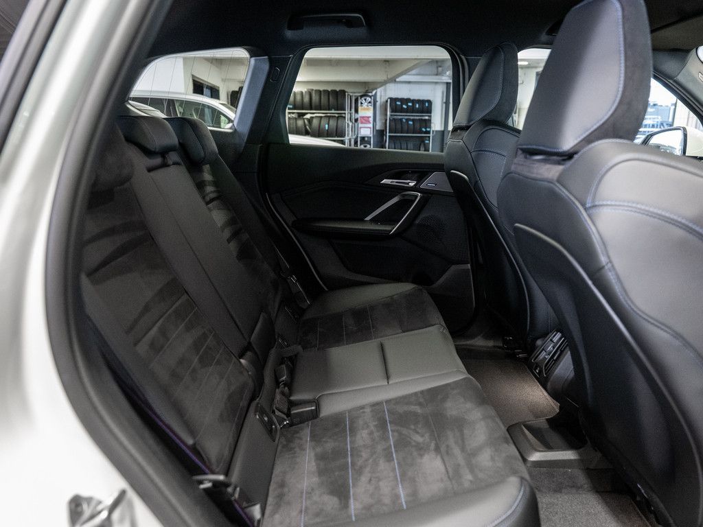 BMW iX1 - Bild 9