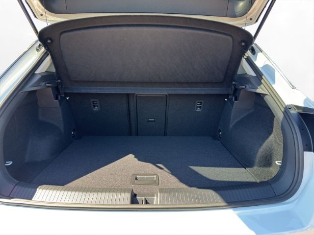 Volkswagen T-Roc GOAL 1.5 TSI DSG REARVIEW NAVI CARPLAY foto 4
