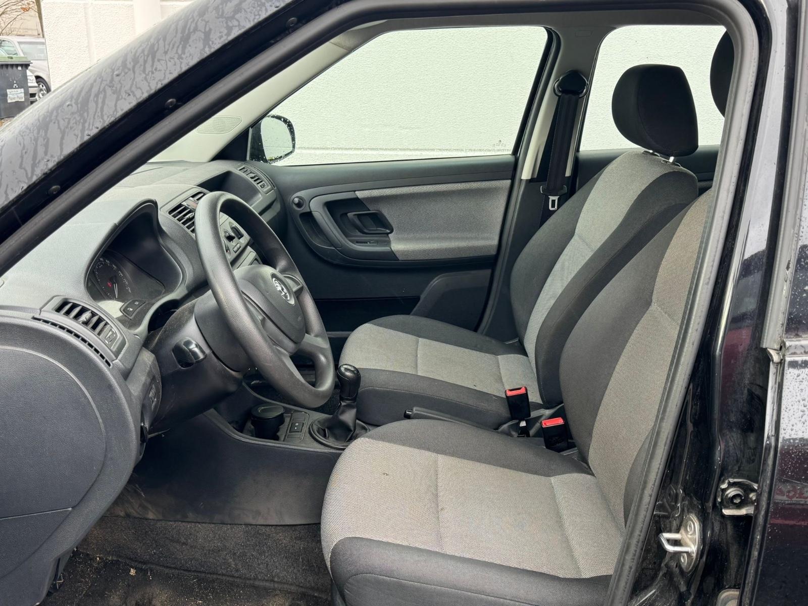 Skoda Fabia 2014 — photo 7