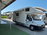 McLouis MCLOUIS TANDY PLUS 610 - mansardato con letti a  - McLouis Wohnmobil oder -wagen