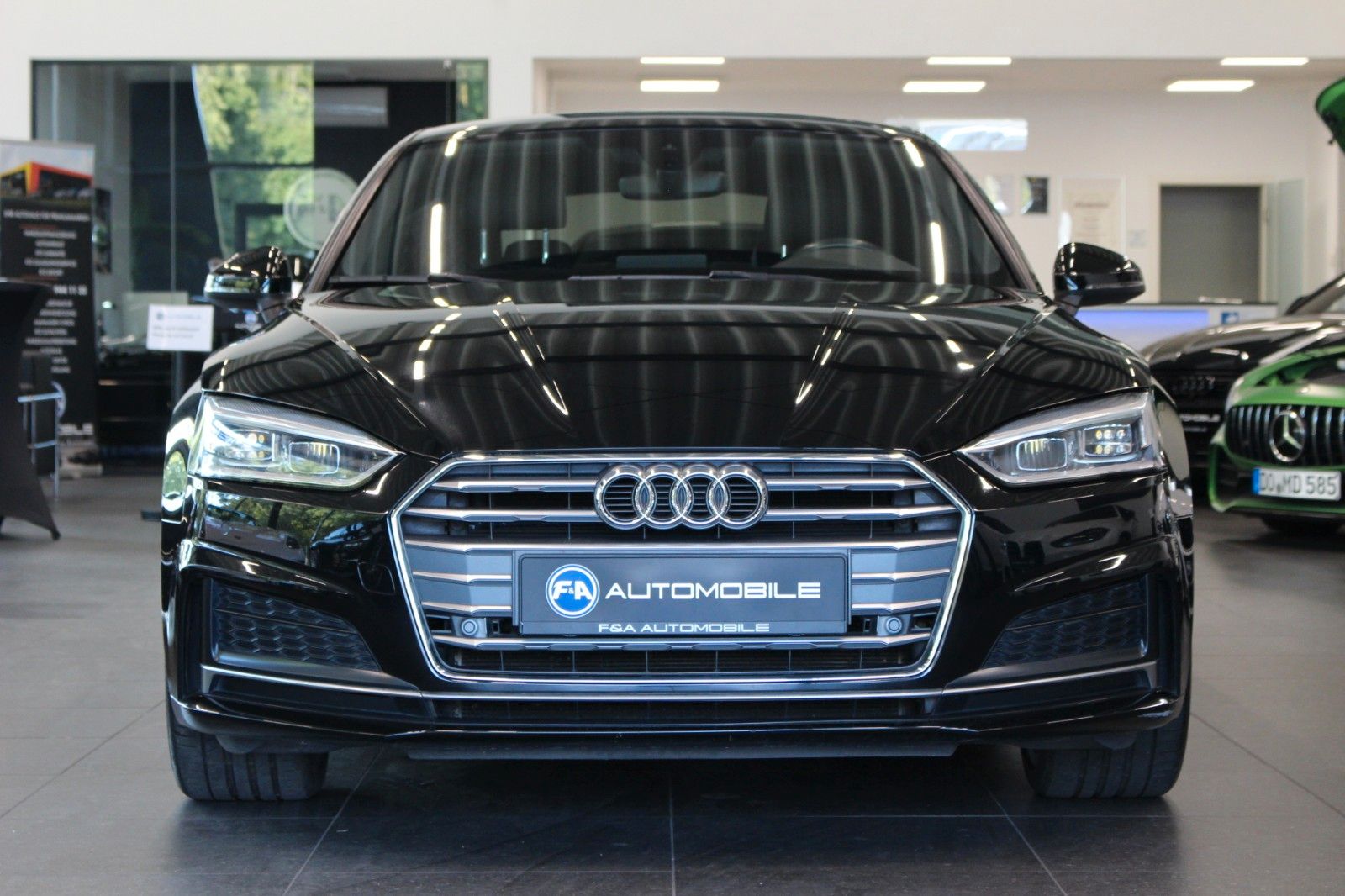Fahrzeugabbildung Audi A5 2.0 TDI S Line Sportpaket 1.Hand+Keyless-Go