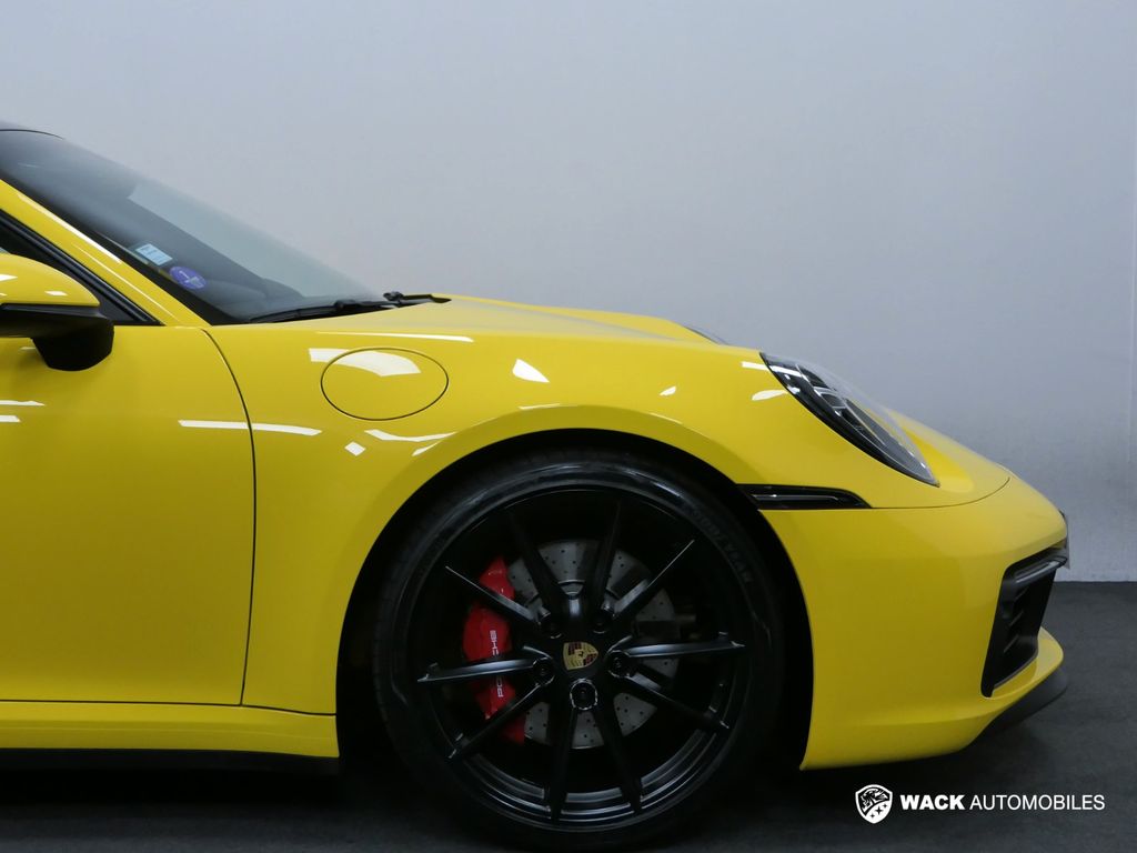 PORSCHE 911 2019
