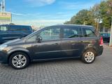Opel Zafira B Family Plus 7 Sitzer - Opel Zafira B mit Benzin-Antrieb