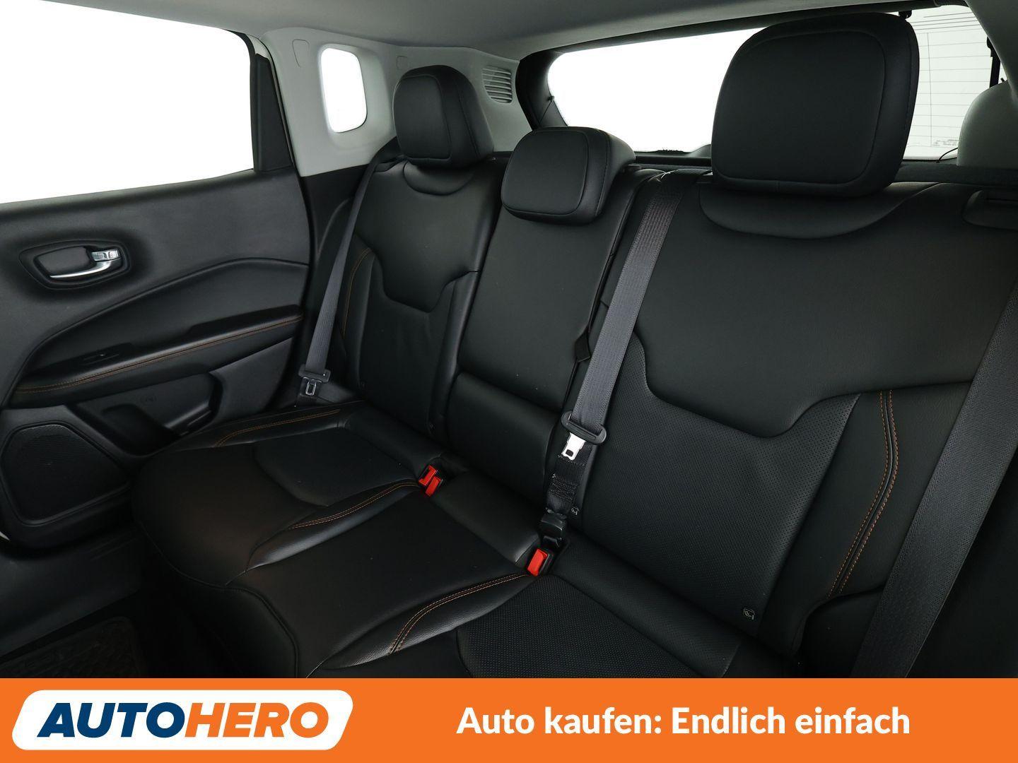 Jeep Compass 1.4 M-Air Limited FWD*XENON*TEMPO*CAM*