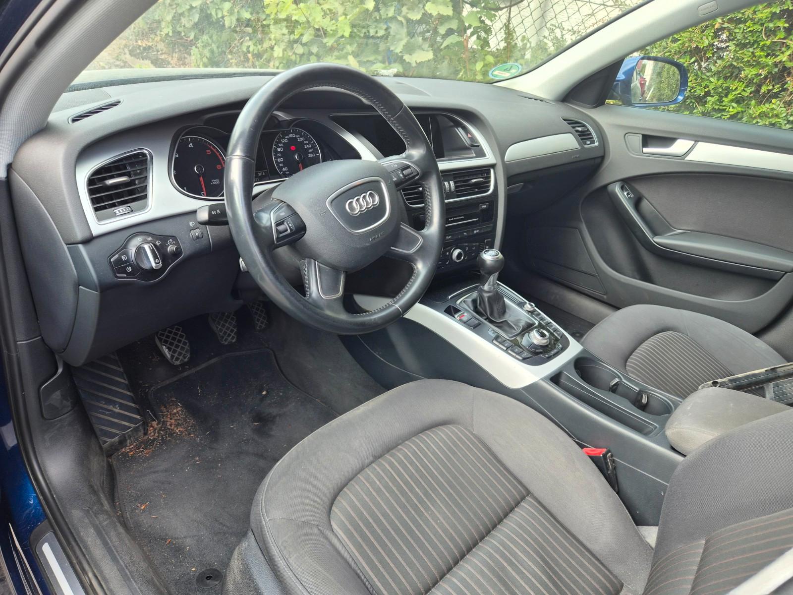Audi A4 2015 — photo 5