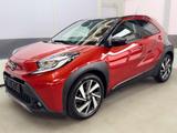 Toyota Aygo X EXPLORE CVT LED ACC SHZ RFK KEYLESS 1.... - Toyota Aygo (X) mit Benzin-Antrieb: Automatik